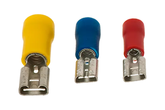 BN 22512 | Connecteurs femelles avec isolation en PVC