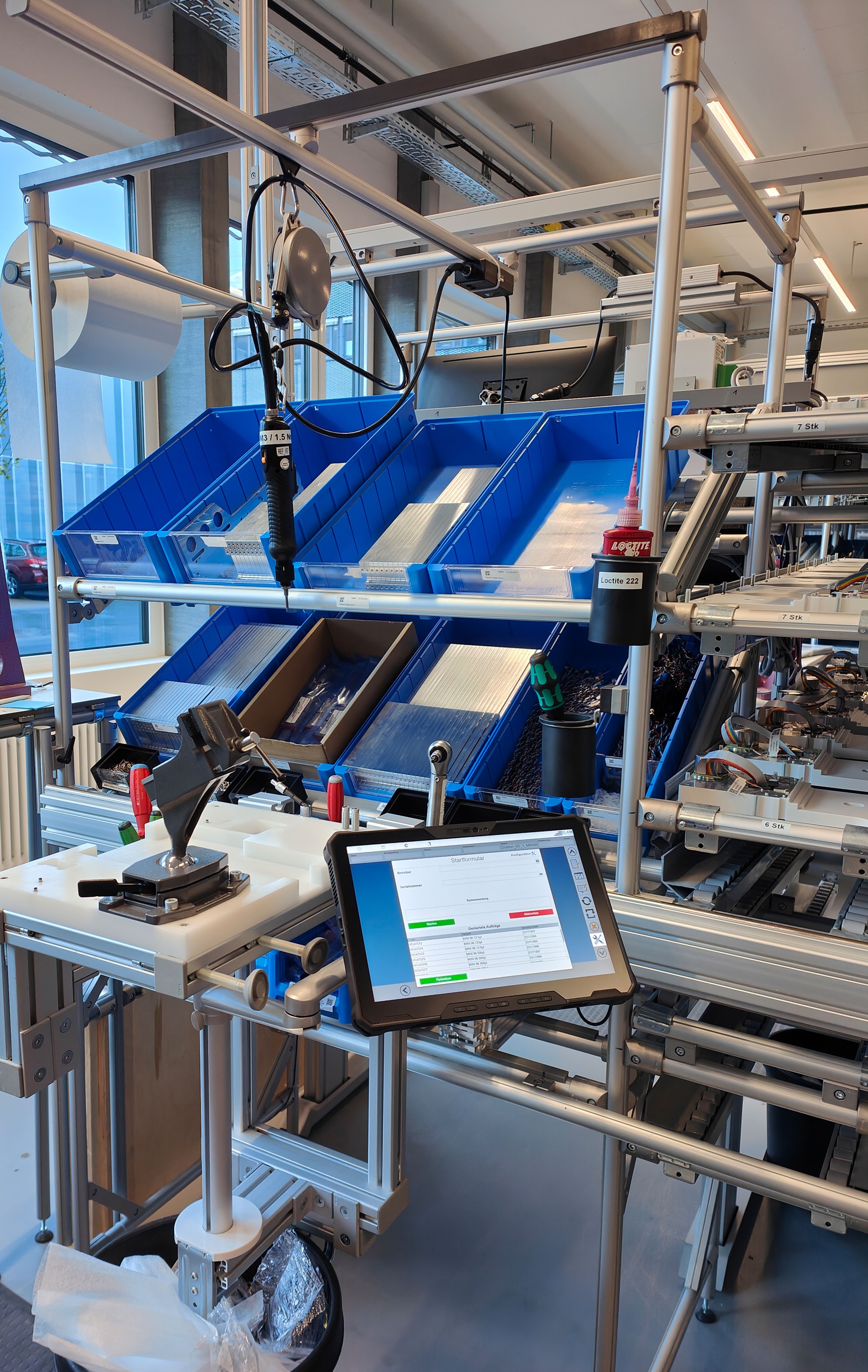 Montagestation bei Integra